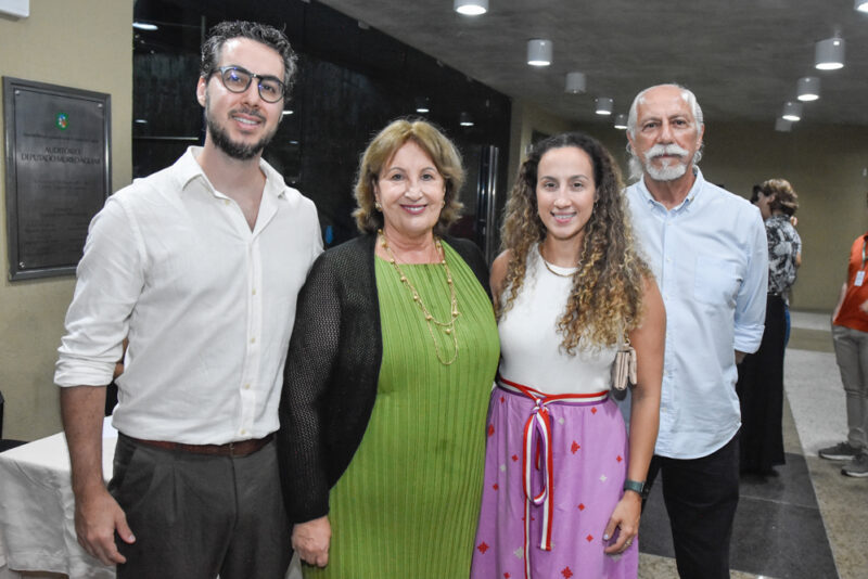 Cidadãs do Ceará - Luiza Trajano e Annette de Castro recebem títulos de cidadania cearense na Alece