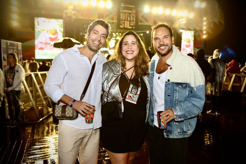 Vandré Silveira, Marthinha E Caio Coutinho 2