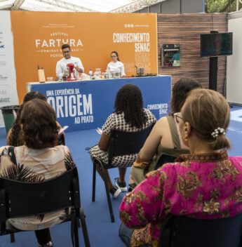 Sistema Fecomércio leva aula-show, exposição e música para o Festival Fartura