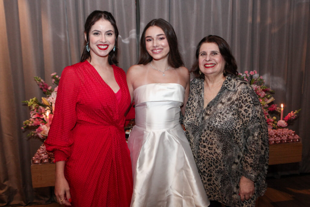 Andressa Ribas, Eduarda Ferreira Gomes E Alice Couto (3)