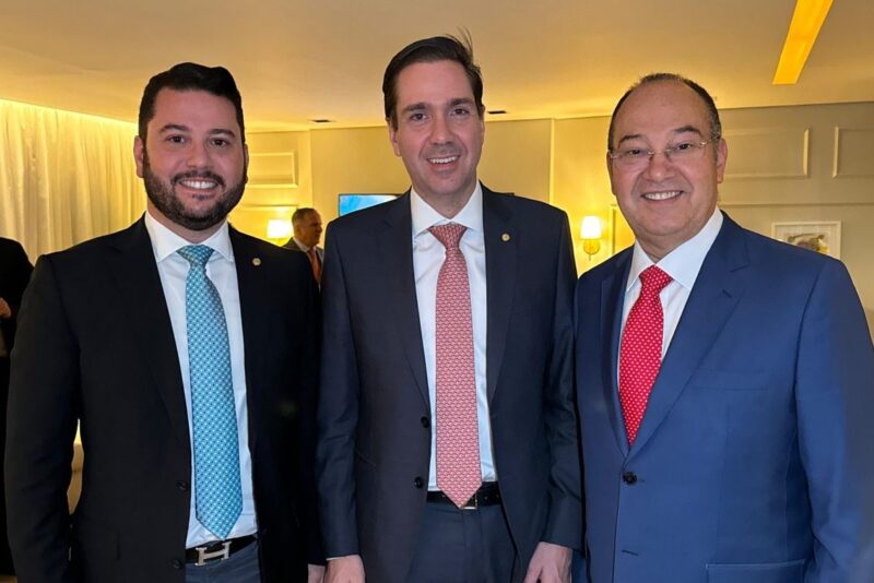 Política e celebração - Deputado Eduardo Bismarck comemora aniversário com amigos e parlamentares em Brasília