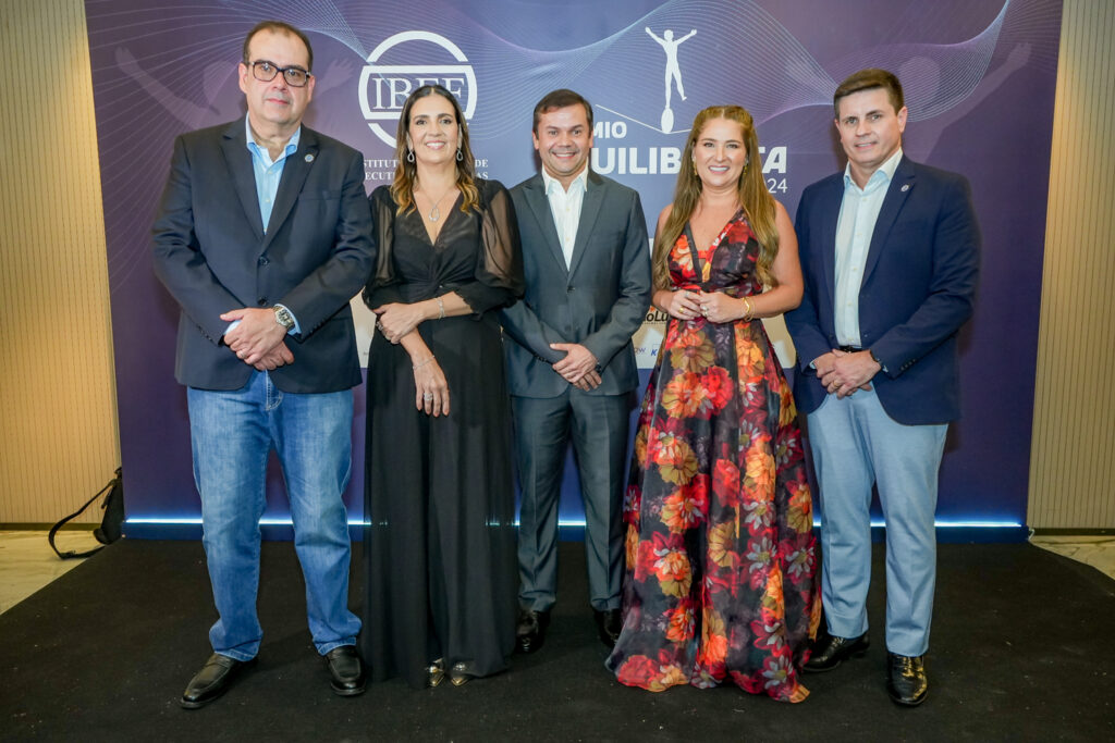 Delano Macedo, Luciane Sallas, Adecio Uchoa, Patriciana Rodrigues E Ivis Castelo Branco (2)