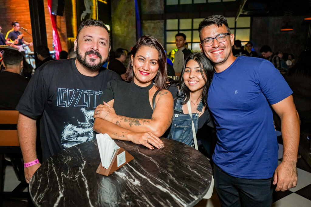 Edivan Cardoso, Charlene Soares, Elen Cardoso E Cassio Pimentel