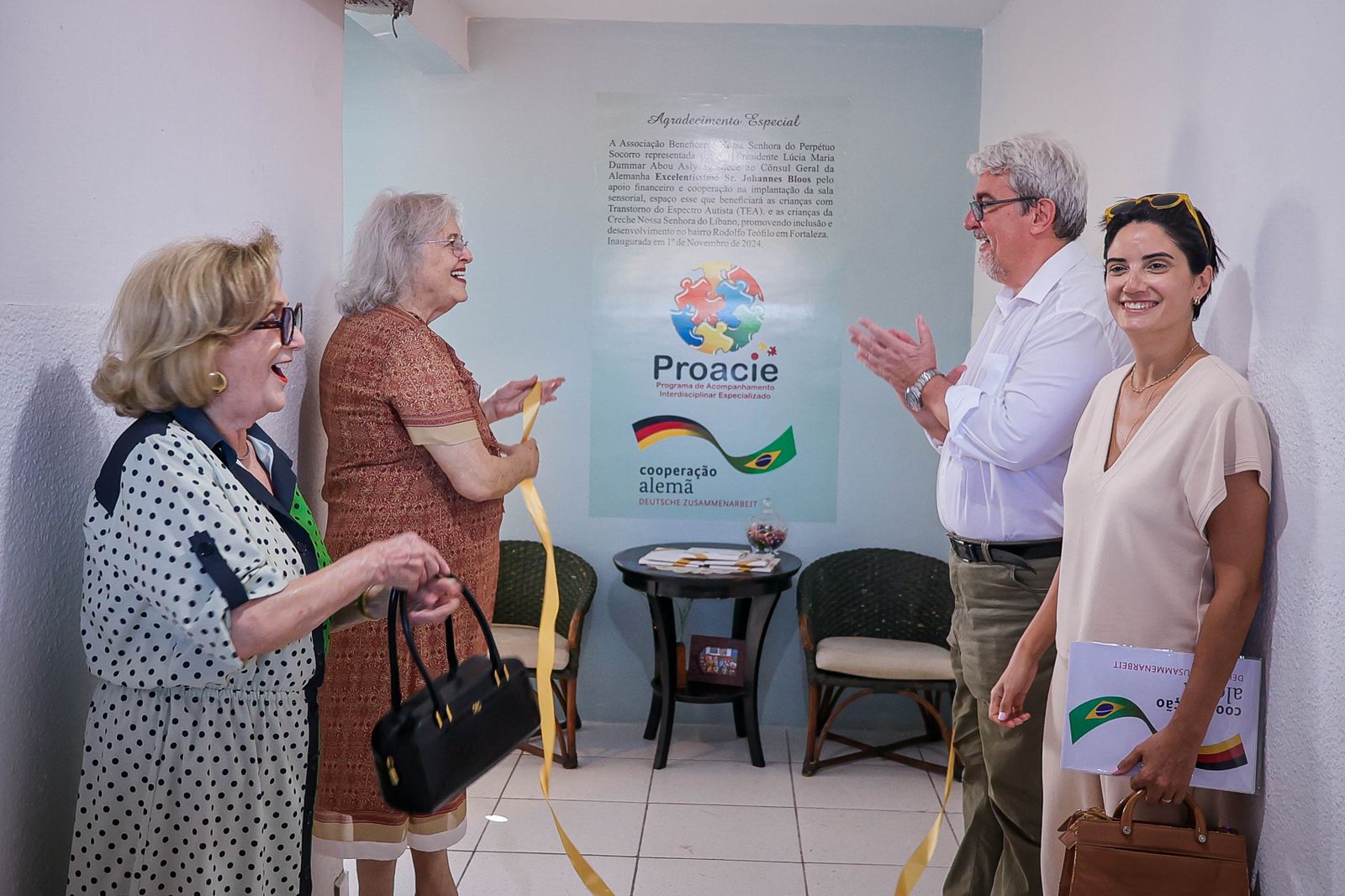 Cônsul Geral da Alemanha e Secretária dos Direitos Humanos do Ceará participam de inauguração de espaço para crianças com TEA