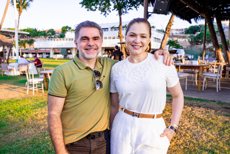 La La Land - Manoela e Márcio Crisóstomo festejam a nova idade de Marina no Iate Clube