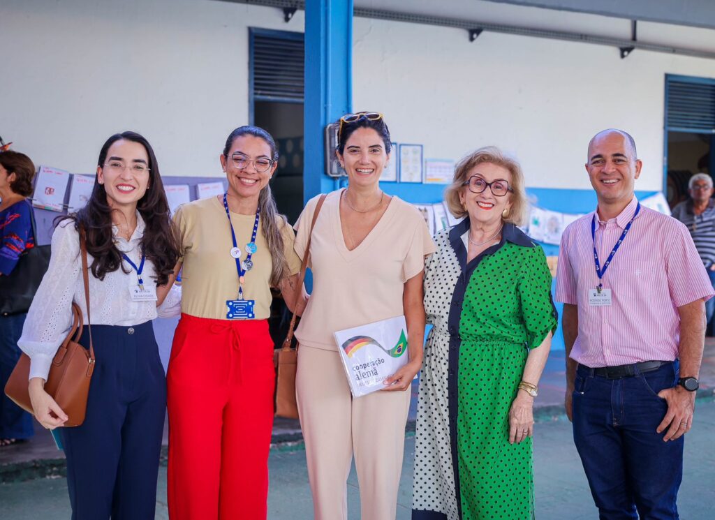 Livia, Lúcia, Marlene Pinheiro, Socorro França E Rodrigo