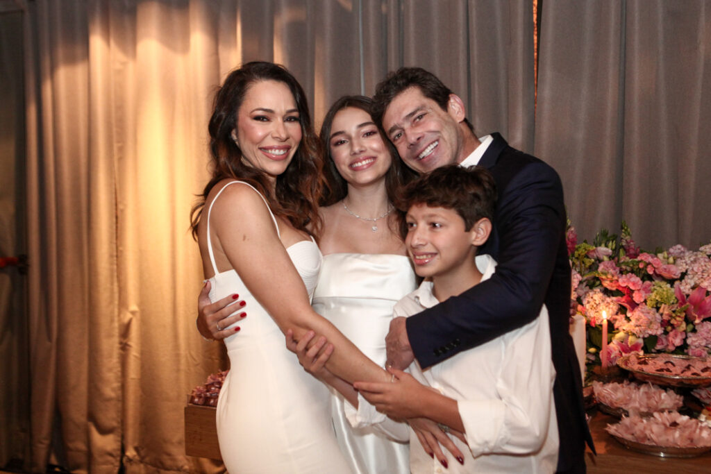 Lorena, Eduarda Ferreira Gomes, João Carlos E João Gondim (12)