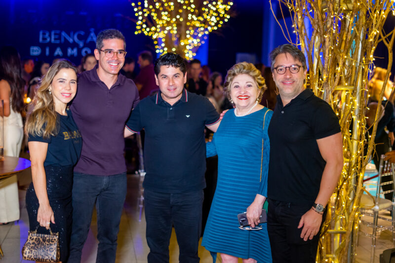 Fé, amor e devoção - Padre Fábio de Melo emociona em evento de fim de ano da Diamond Design