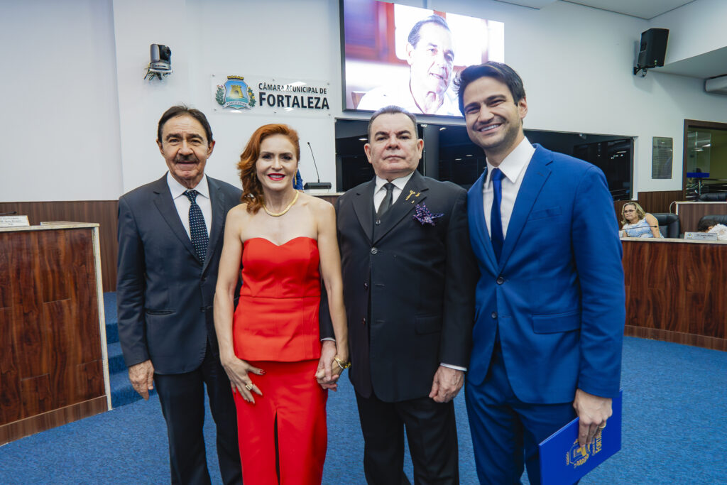 Raimundo Gomes De Matos, Fatima Santiago, Walker Santiago E Pedro Gomes De Matos (2)