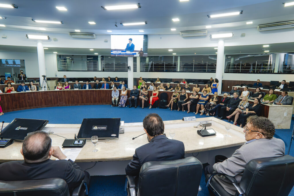 Sessão Solene De Entrega Do Título De Cidadão De Fortaleza A Walker Santiago (20)