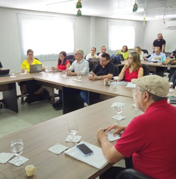 Equipes de transição da Prefeitura de Fortaleza discutem economia e saúde