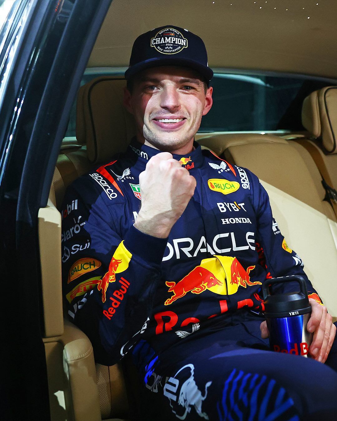 Max Verstappen é tetracampeão da Fórmula 1