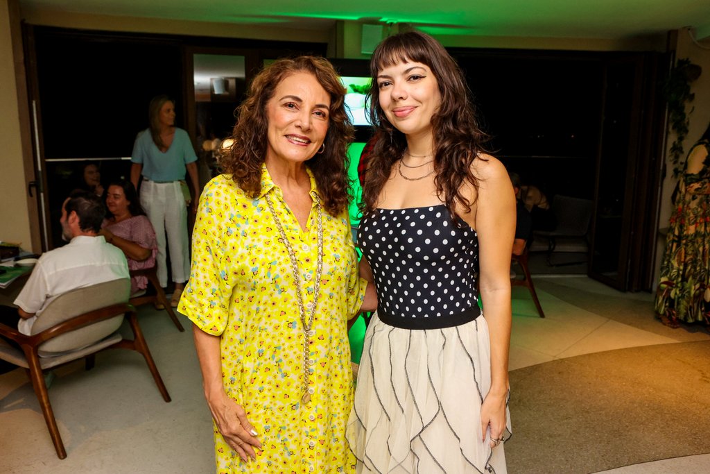 Ana Cristina Damasceno E Renata Magalhaes