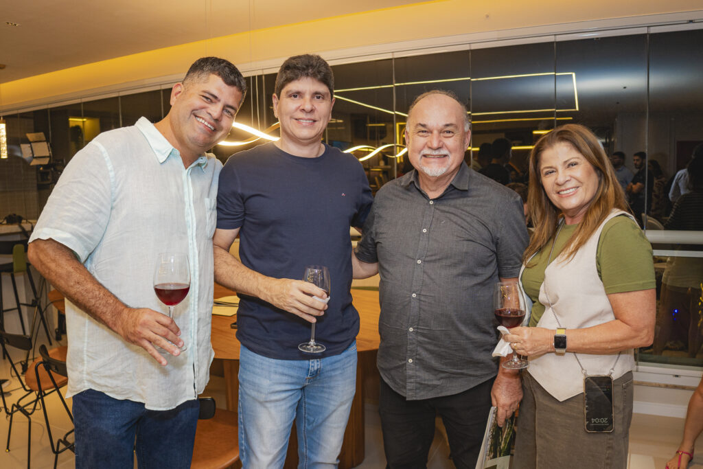 Antonio Braga, Olavo Pimentel, Rogerio E Vera Brandão