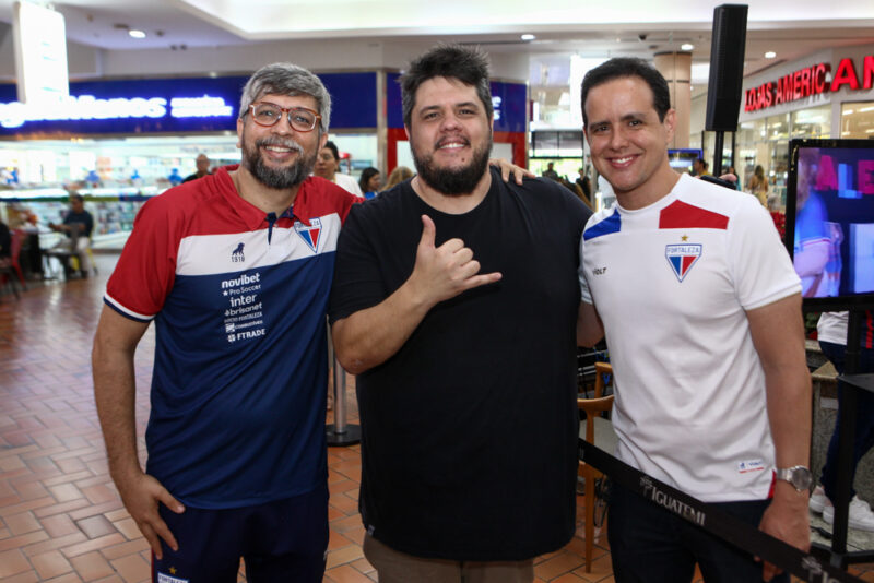 Solidariedade tricolor - Fortaleza Esporte Clube lança ponto de doação da Campanha Natal Sem fome no Iguatemi Bosque