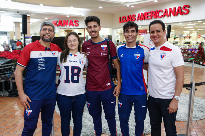 Solidariedade tricolor - Fortaleza Esporte Clube lança ponto de doação da Campanha Natal Sem fome no Iguatemi Bosque