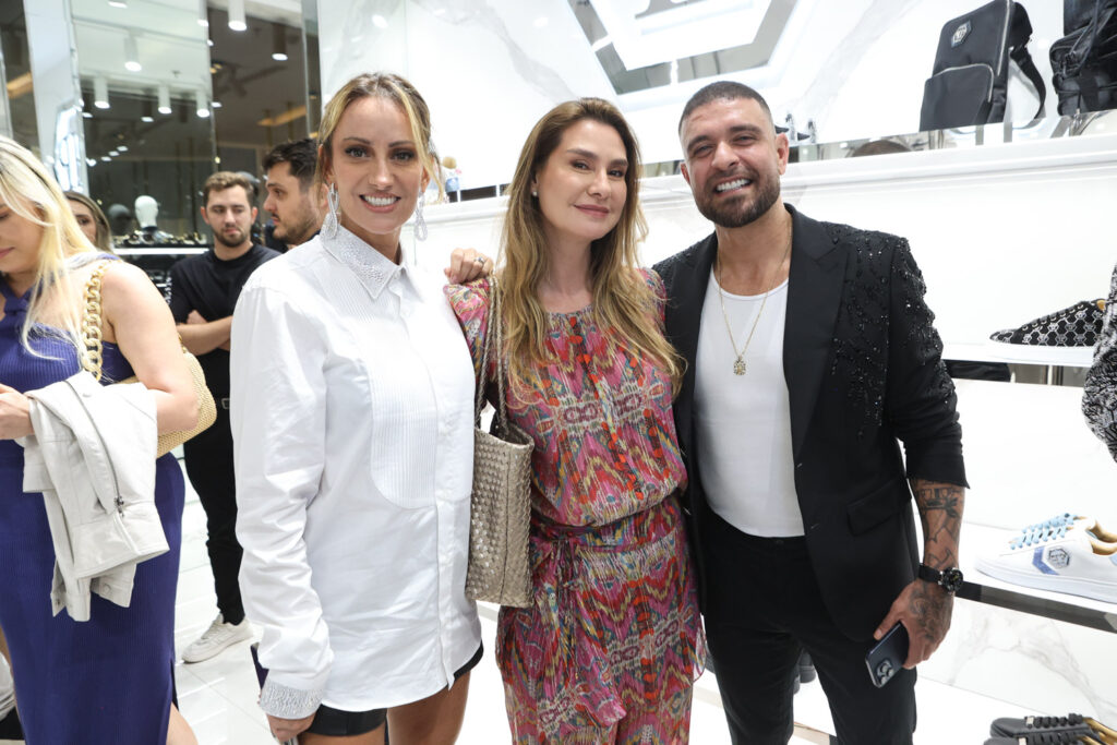 Fernanda Rigon, Lavínia Vlasak E Diogo Nogueira (2)