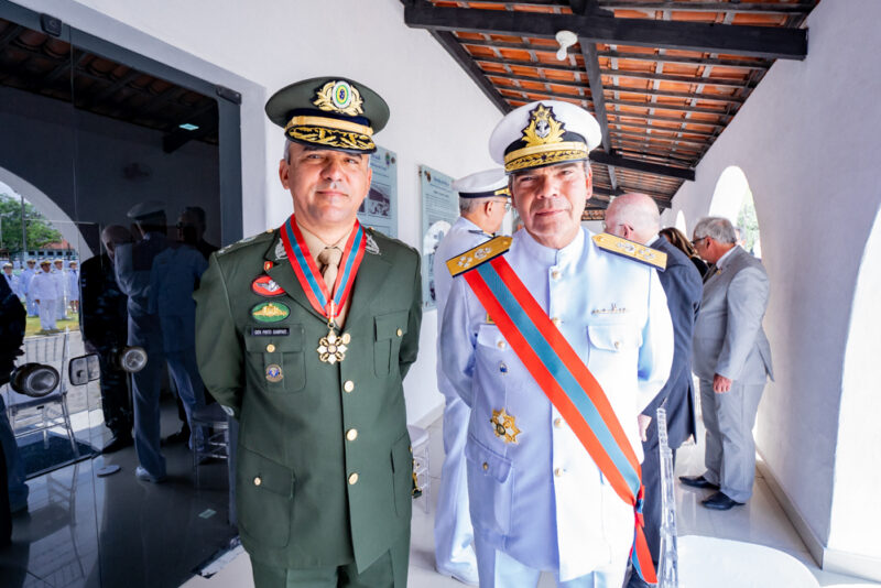 General Pinto Sampaio E Almirante Marcos Sampaio Olsen (2)