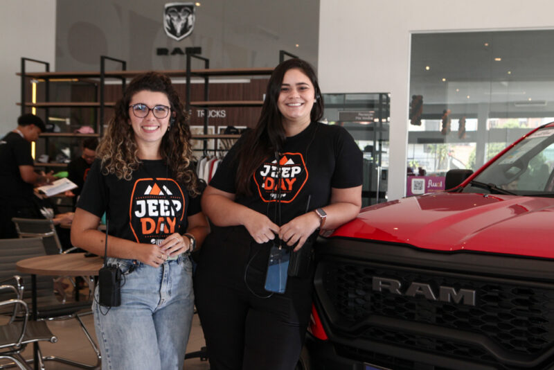 Mercado automotivo - Último Jeep Day do ano movimenta Newsedan em Fortaleza