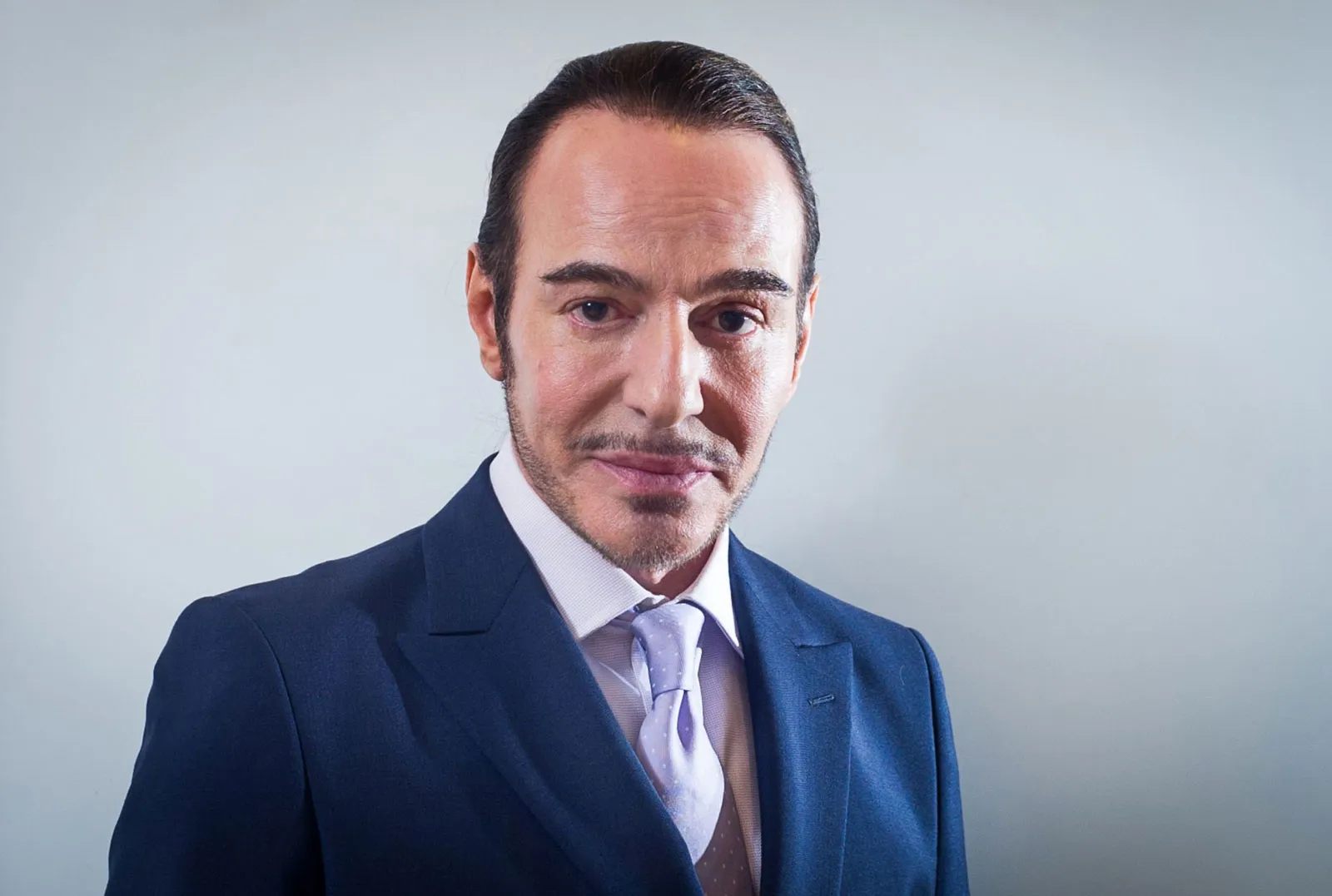 John Galliano deixa a Maison Margiela e alimenta expectativas sobre seu próximo destino