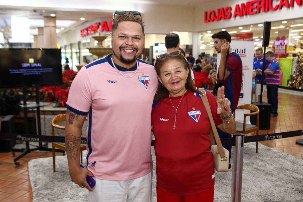 Josué Batista E Mãe Tricolor (3)