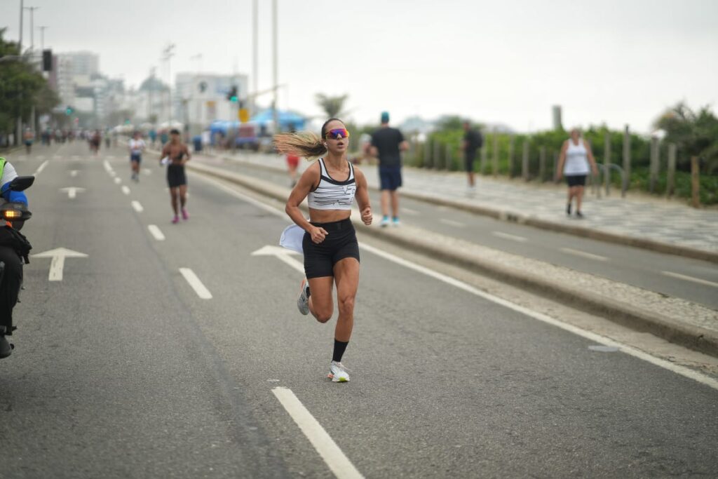 Julia Mendes Corrida Solar Shopping Leblon 5