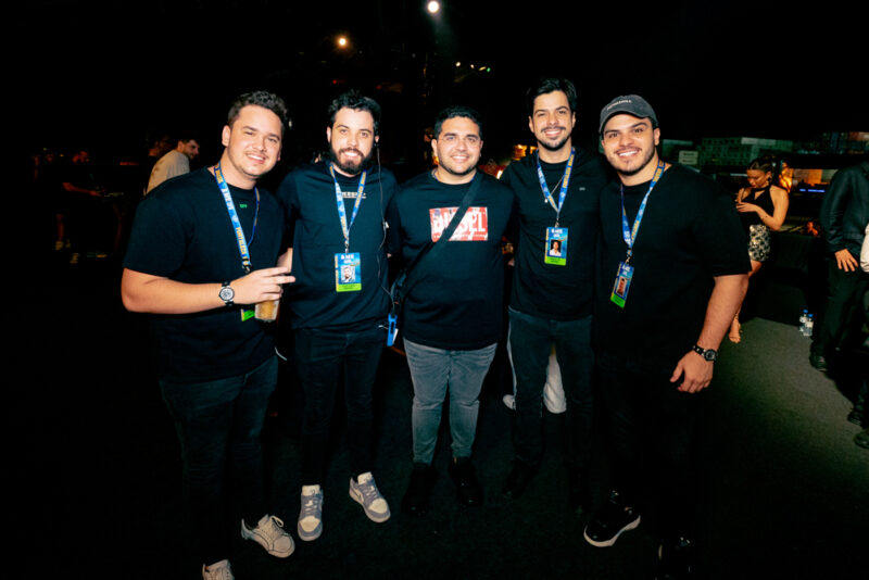 Cena Eletrônica - &ME comanda noite de house e techno no Terminal Marítimo de Fortaleza