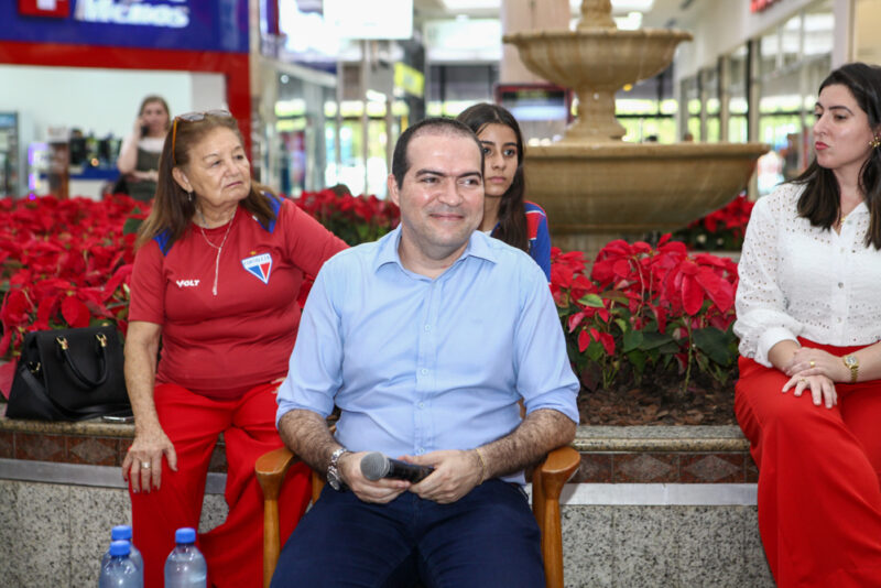 Solidariedade tricolor - Fortaleza Esporte Clube lança ponto de doação da Campanha Natal Sem fome no Iguatemi Bosque