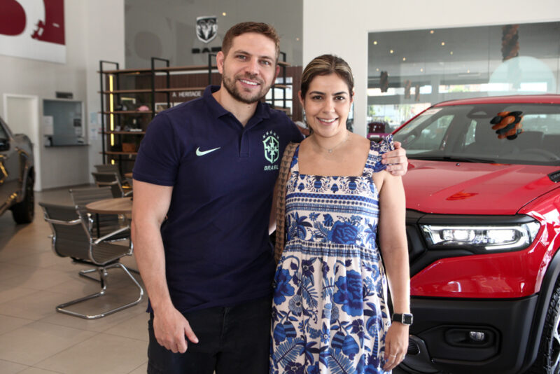 Mercado automotivo - Último Jeep Day do ano movimenta Newsedan em Fortaleza