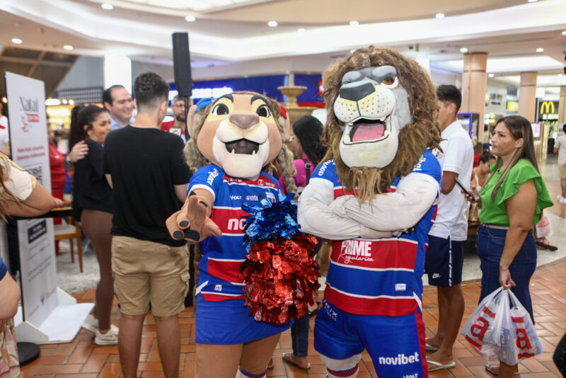 Solidariedade tricolor - Fortaleza Esporte Clube lança ponto de doação da Campanha Natal Sem fome no Iguatemi Bosque