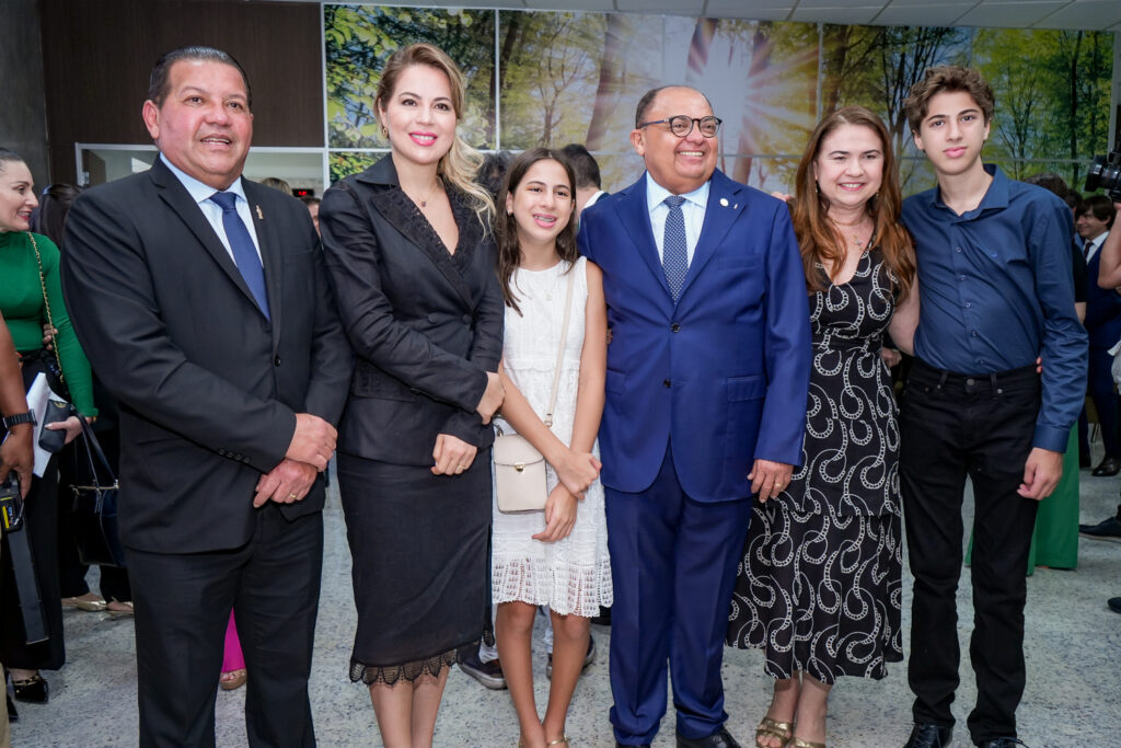 Raimundo Santos, Onelia E Luiza Santana, Teodoro E Anamaysa Santos, Pedro Santana (1)