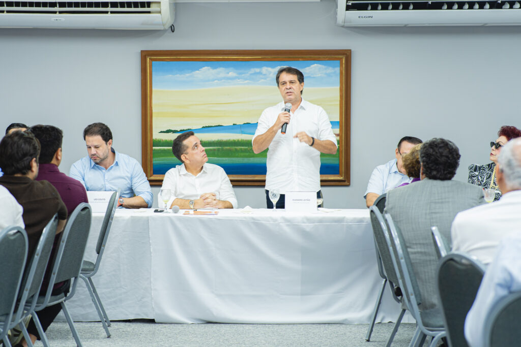 Almoco Amigos Em Acao Com Evandro Leitao (4)