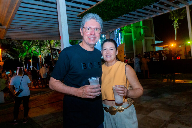 Verão musical - Nando Reis encantou o público do Emoções de Verão, no Sunrise Beach Club