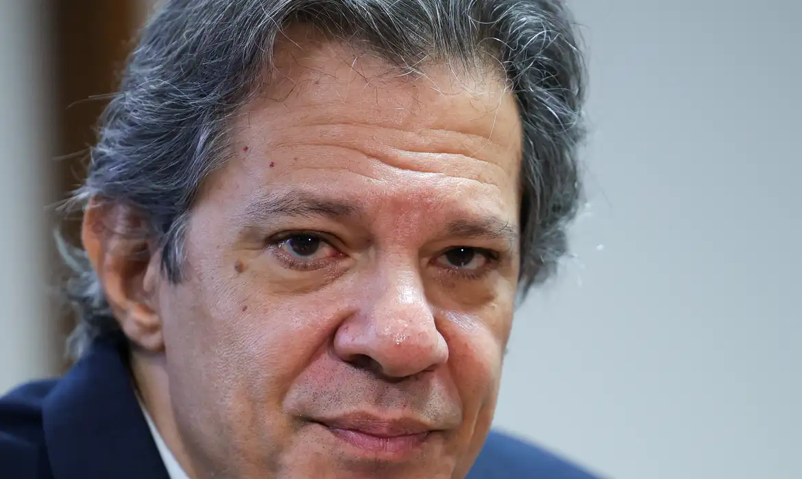 Haddad afirma que Lula vetará jabutis que encarecerão conta de luz