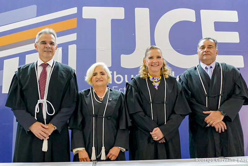 Nova gestão - TJCE realiza posse dos novos dirigentes em cerimônia no Centro de Eventos