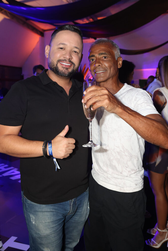 Junior Cabral E Romario