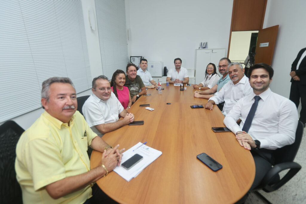 Leo Couto apresenta proposta de levar a sede da CMFor para o Centro de Fortaleza