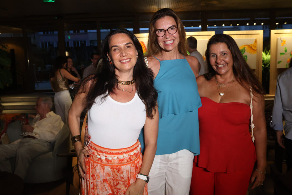 Louli Couri, Chris Manhães, Ana Beatriz Palhares