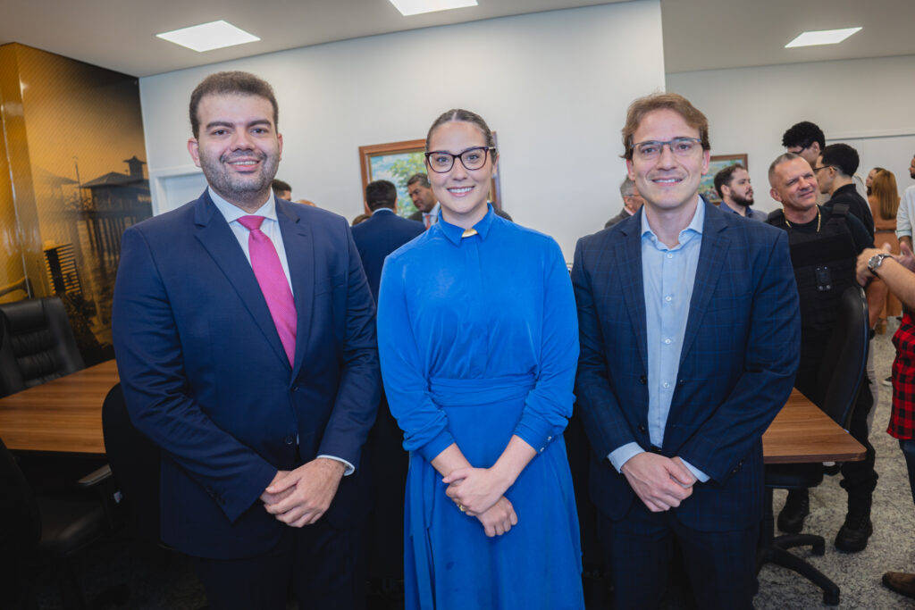 Matheus Teodoro, Sarah Marconi E Eduardo Araujo