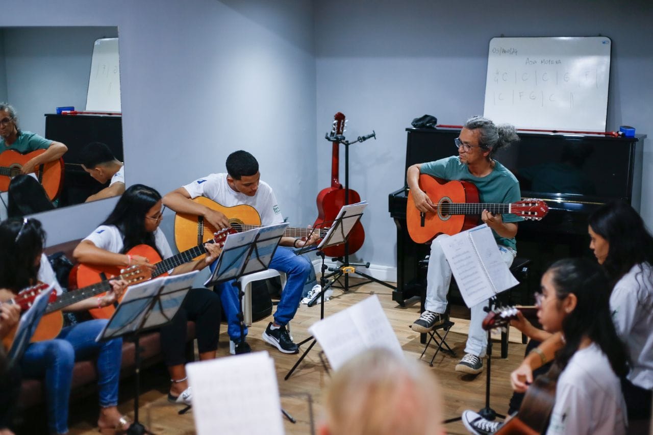 Fundação Beto Studart promove recital “Projeto Cultivando Talentos Canta o Ceará” no BS Design