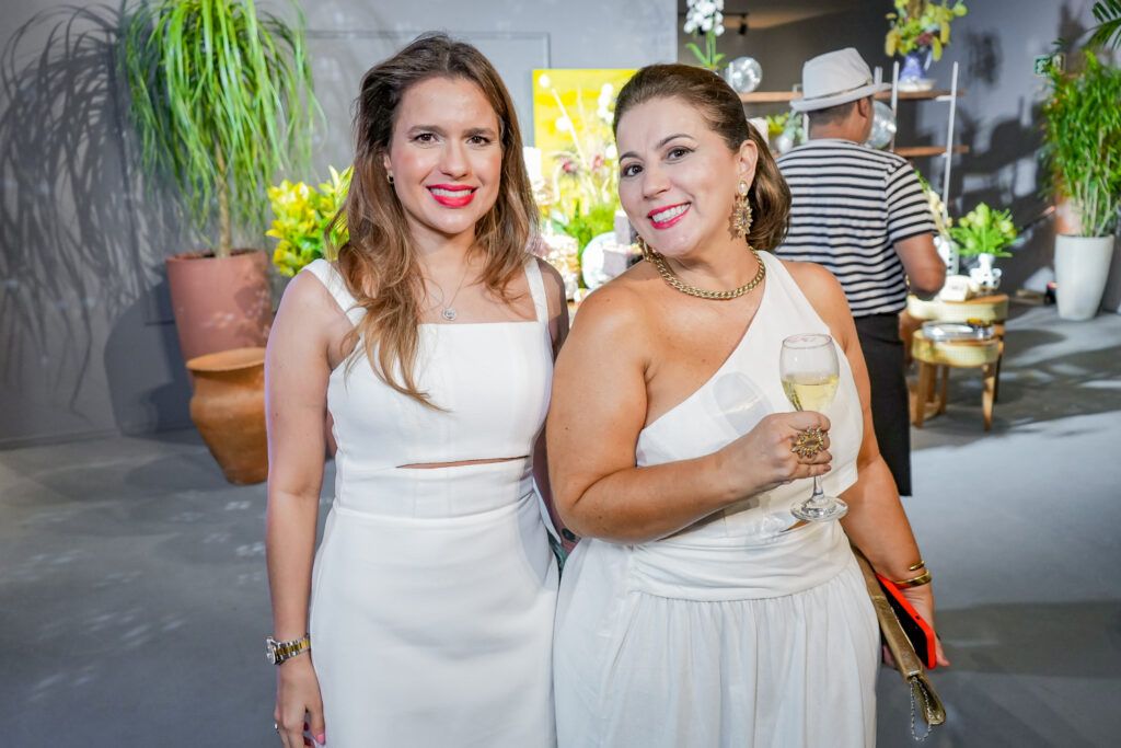 Renata Dias E Monica Mello