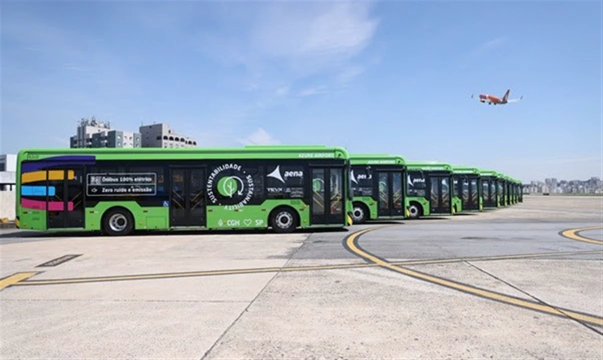 Aeroporto de Congonhas adota frota de ônibus elétricos