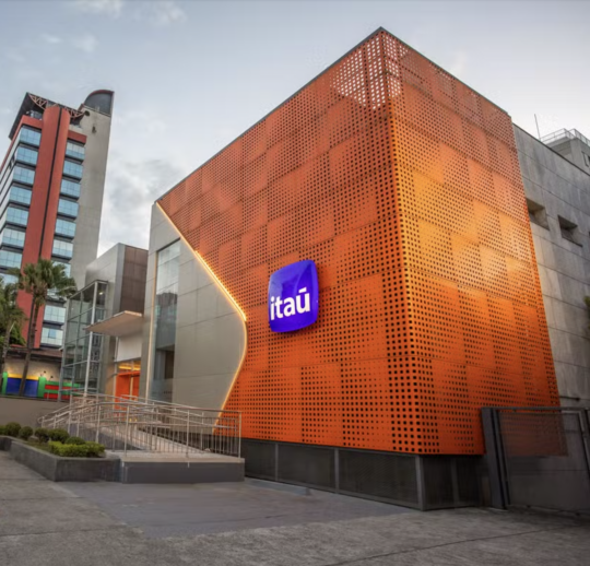 Itaú volta a superar Nubank  como banco mais valioso  da América Latina