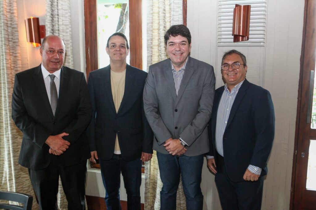 Cleto Gomes, Hercy Ponte, Raul Santos, Benedito Simões