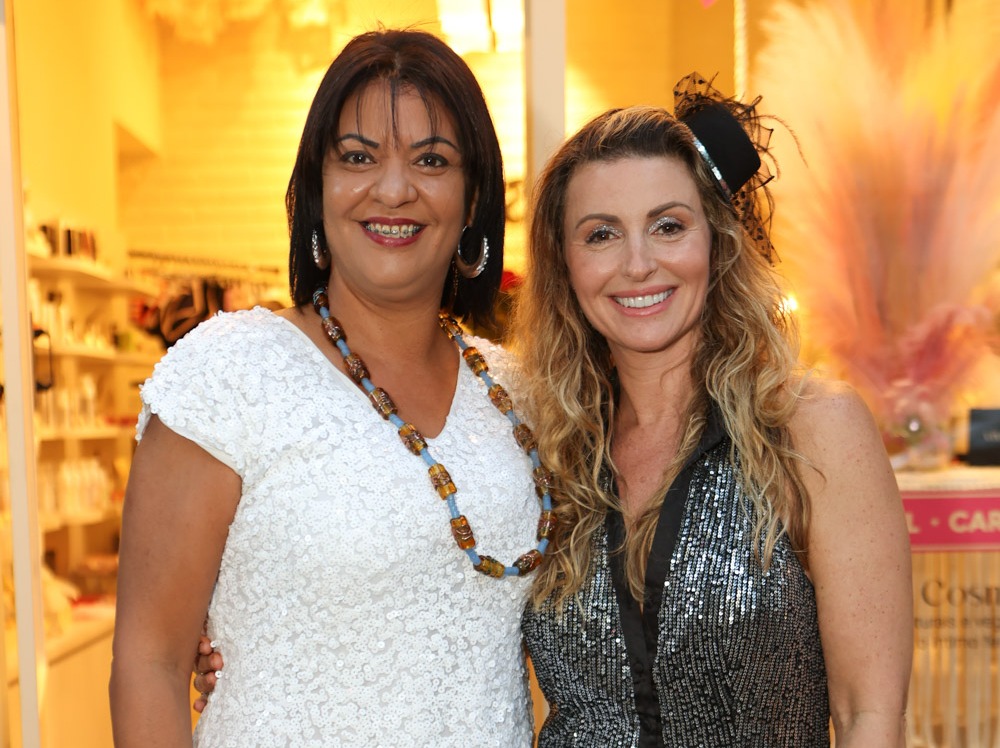 Flávia Ribeiro E Carolina Sehbe