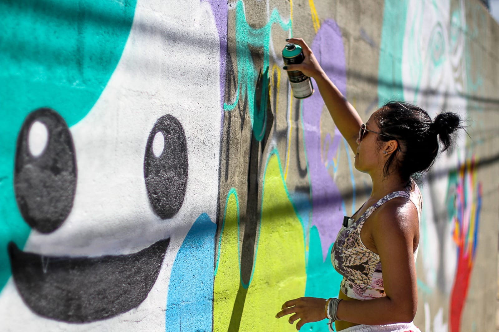 7º Festival Bahia de Todas as Cores transforma Itaparica em palco de arte urbana