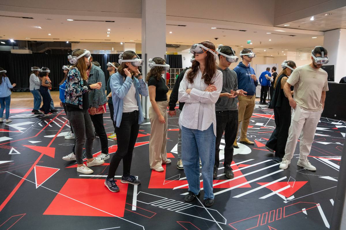 Hotel Drácula estreia no Shopping Iguatemi Bosque com tecnologia e realidade virtual