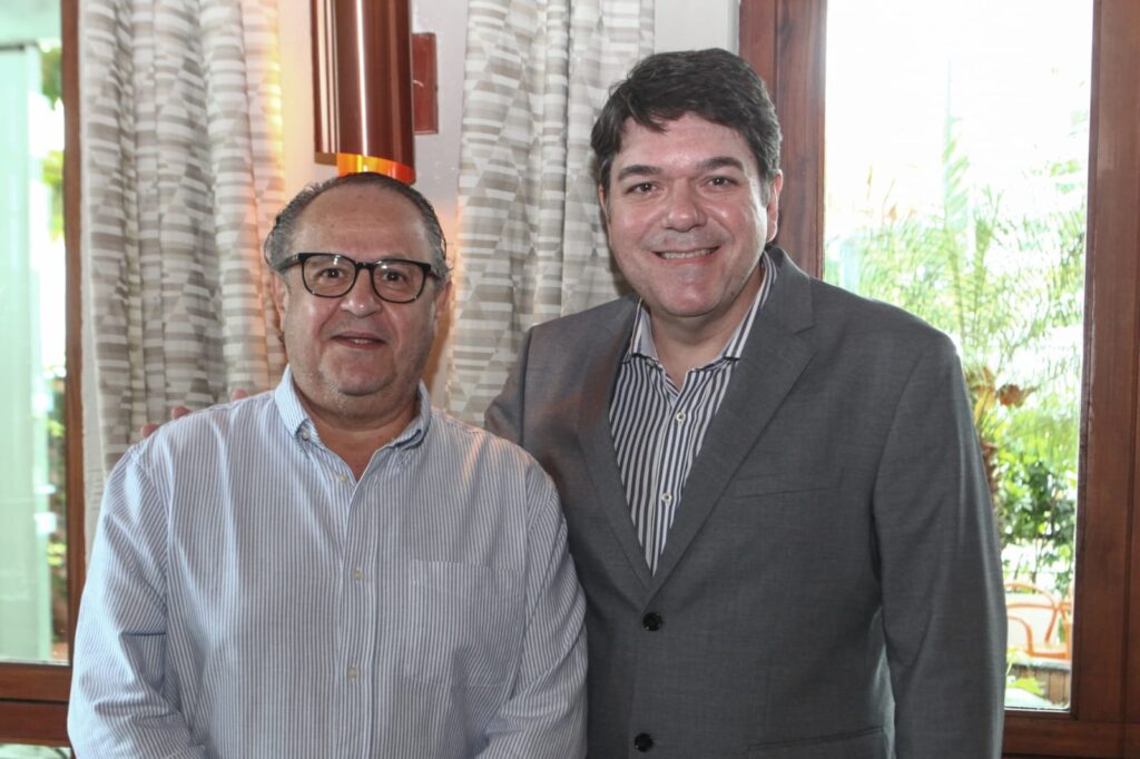 Humberto Carneiro E Raul Santos