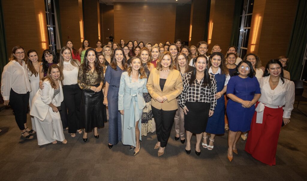 Liderança Feminina Desafios E Conquistas