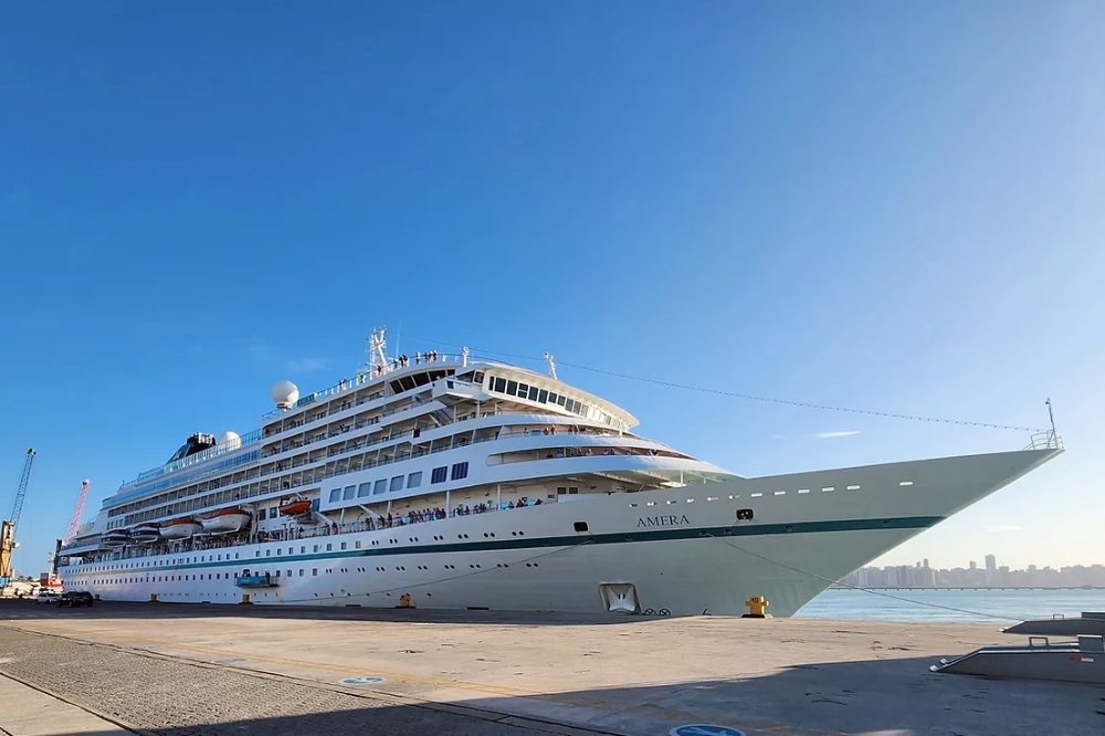 Fortaleza recebe 5º navio da temporada e reforça a expansão do turismo marítimo